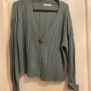 Comfy Green Cardigan with buttons